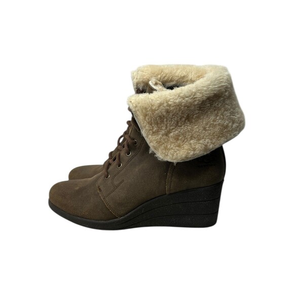 Ugg Zea Wedge Boots Women's 9 Brown Waterproof Suede Shearling - Picture 3 of 11